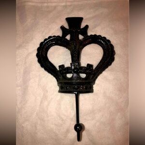 IRON CROWN HOOK 10”long from top to bottom.7”wide at widest point.Excellent cond